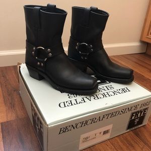 Frye Womens Motorcycle Boots Size 8